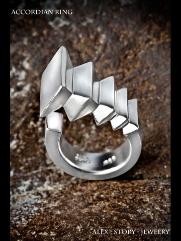 Accordion Ring